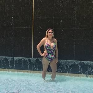 Meet your Posher, Karina